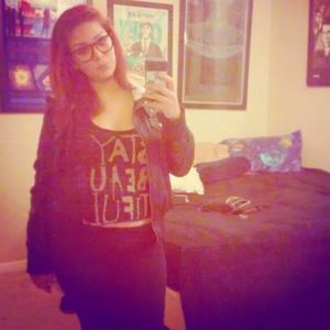 Meet your Posher, Ashley